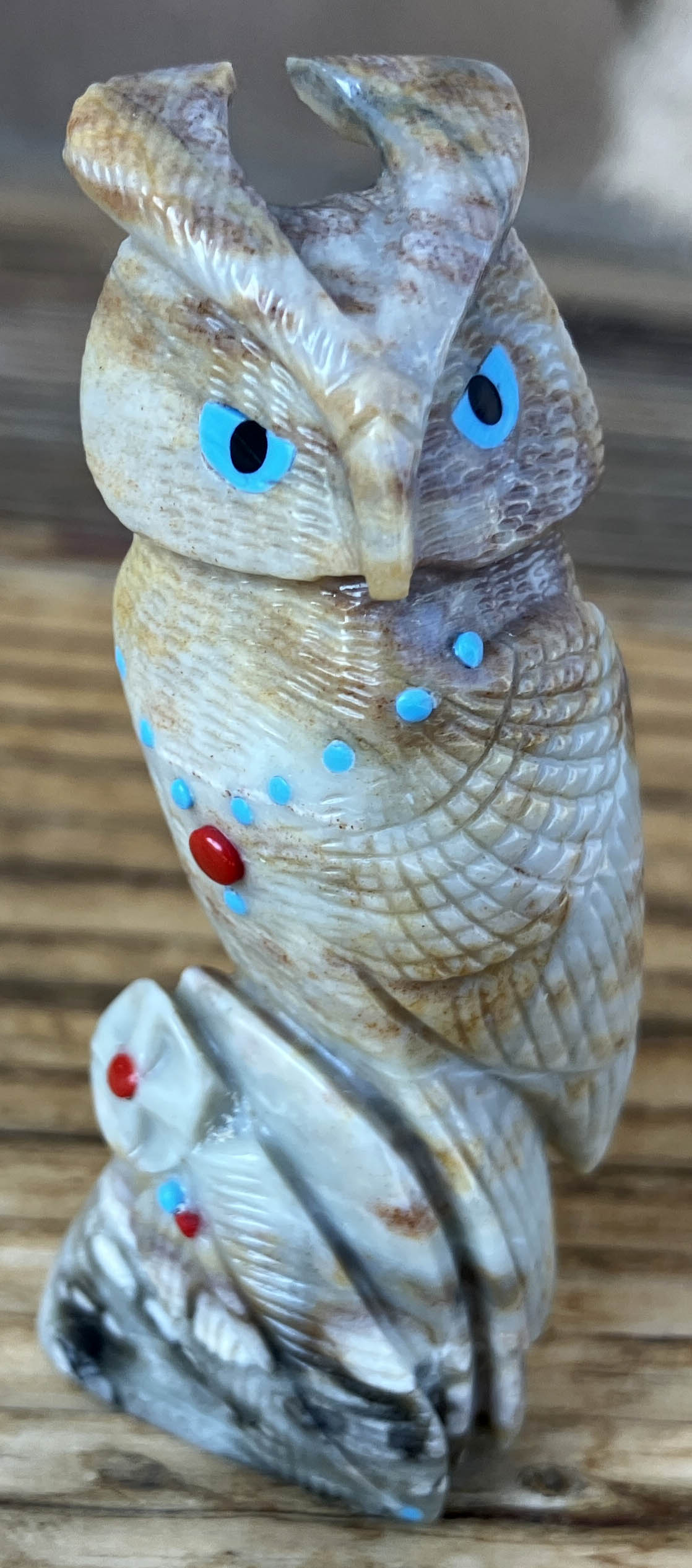 Hudson Sandy | Zuni Great Horned Owl Fetish | Penfield Gallery of Indian Arts | Albuquerque, New Mexico